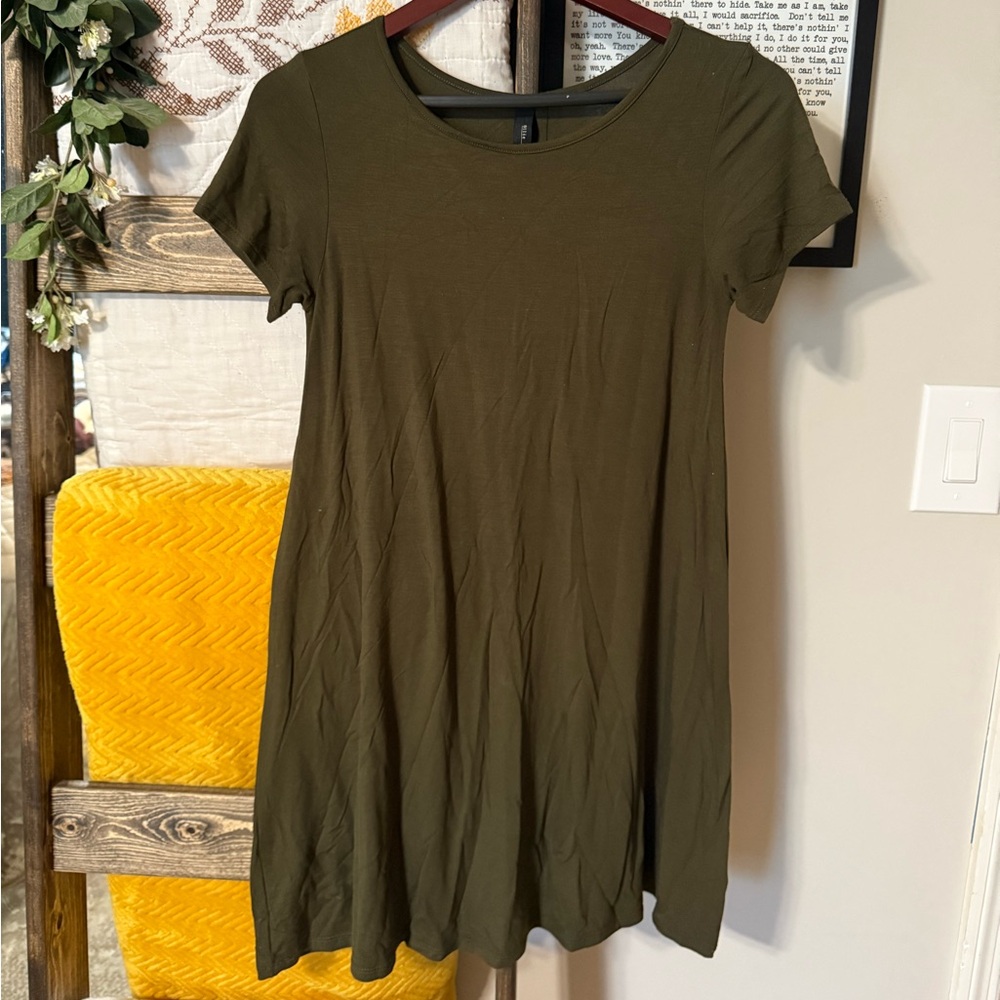by Jolie Olive Green Dress
